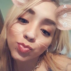 Meet your Posher, Joan